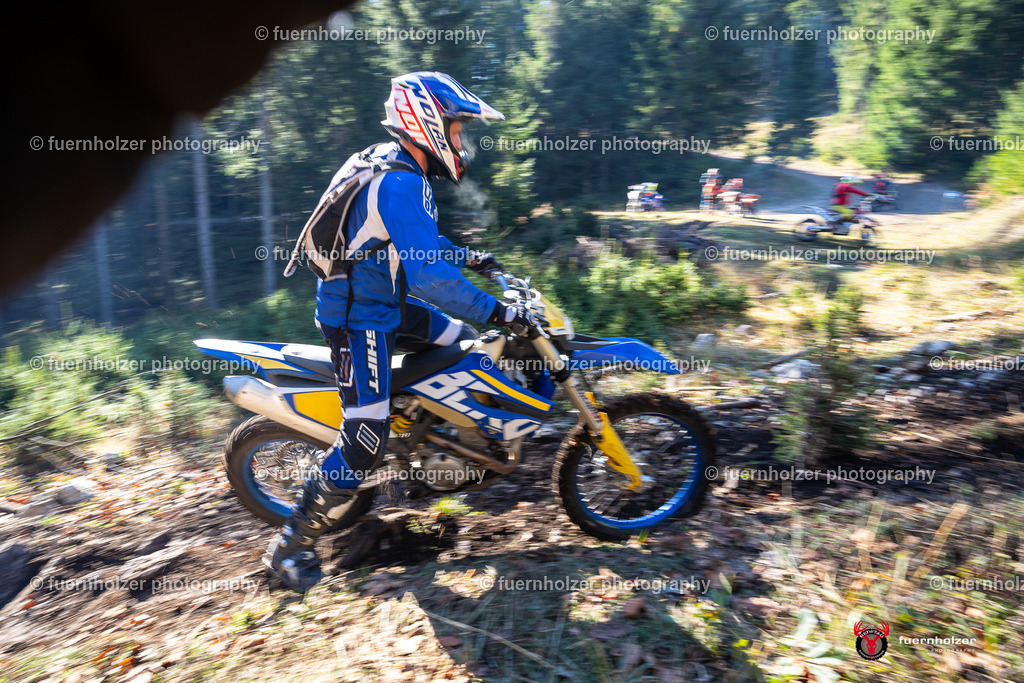 fuernholzer_241026-C1-288 | Fotografische Impressionen von der Red Stag Enduro Extreme by fuernholzer-photography.com. Endurosport in Österreich fotografisch festgehalten von fuernholzer. Auftragsfotografie für Private, Gewerbefotos und Industriefotografie. Eventfotografie, Sportfotografie und Motorsportfotografie. Anbieter von Fotoworkshops, Fototraining, fotografischen Vorträgen und Fotoseminaren.