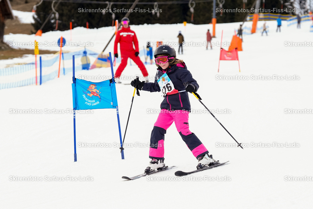 SRF_02.01.2026_0597 | Skirennfotos,Serfaus,Fiss,Ladis,Kinderskirennen,Winter,Tirol,Oberland,skirace,SFL,feelfree,weil wir's genießen,ski,Ski,skifahren,Sonnenplateau, - Realisiert mit Pictrs.com