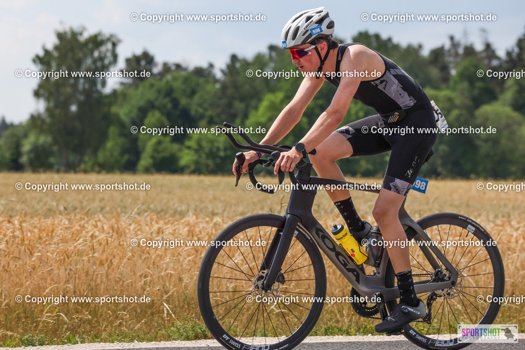 007A0904 | Rund um das Thema Sport-Event-Fotografie & individuelle Teilnehmerfotos. Jeder Teilnehmer wird fotografiert.