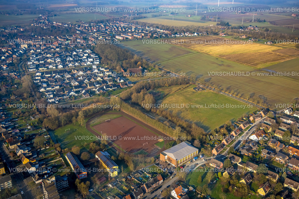 Hamm250201079Bockum-Hoevel | Luftbild, Baugebiet südlich und nördlich Horster Straße, Stefanhalle und alter Fußballplatz mit Wiese/Acker, zwischen Am Eversbach und Stefanstraße, Wohngebiet Wohnpark Schulze-Everding, Bockum-Hövel, Hamm, Ruhrgebiet, Nordrhein-Westfalen, Deutschland