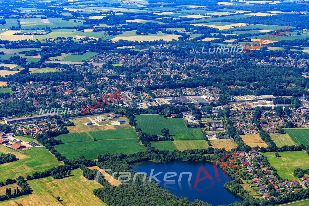 aktuelles Luftbild von  Langenberg - Luftaufnahme wurde 2018 von https://frankenair.de mittels Flugzeug (keine Drohne) erstellt.
