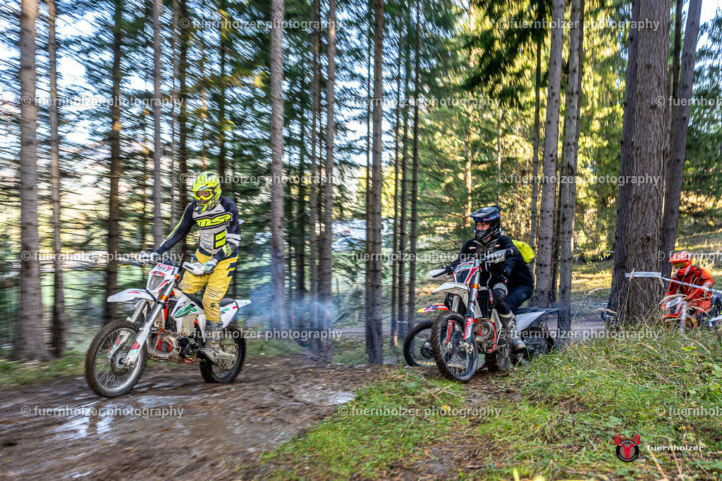 fuernholzer_251026-C1-22 | Fotografische Impressionen von der Red Stag Enduro Extreme by fuernholzer-photography.com. Endurosport in Österreich fotografisch festgehalten von fuernholzer. Auftragsfotografie für Private, Gewerbefotos und Industriefotografie. Eventfotografie, Sportfotografie und Motorsportfotografie. Anbieter von Fotoworkshops, Fototraining, fotografischen Vorträgen und Fotoseminaren.