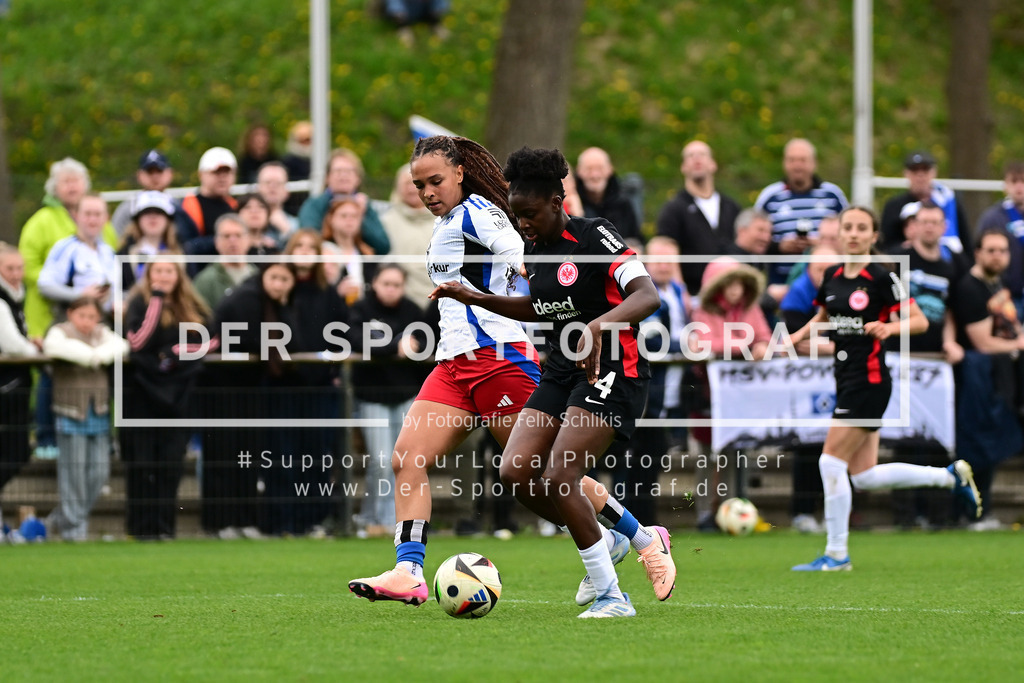 Fußball I Frauen I Saison 2024-2025 I 2. Bundesliga I 21. Spieltag I Hamburger SV - Eintracht Frankfurt II I 62383 | Lisa Baum (11, Hamburger SV) Emily Wallrabenstein (4, Eintracht Frankfurt II) - Realized with Pictrs.com