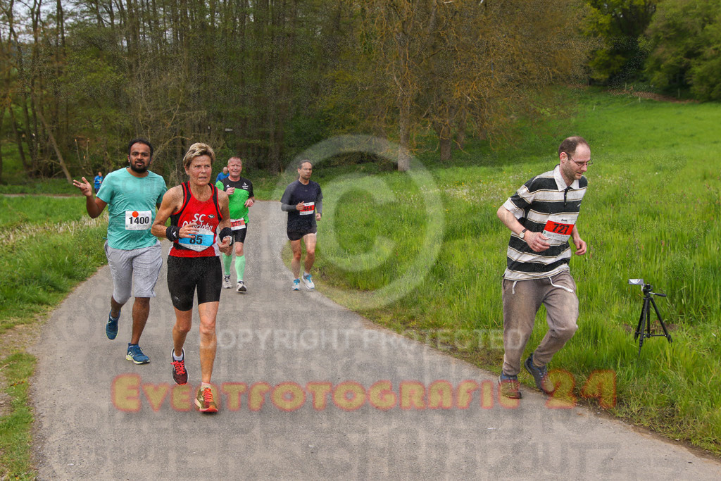 220501_1013_EV8_9971 | Sportfotografie im Rhein-Sieg Kreis, Köln, Bonn, NRW, Rheinland Pfalz, Hessen, etc. Unser Tätigkeitsfeld umfasst den Laufsport vom Volkslauf über den Marathon, Duathlon, Triathon bis zum Ultralauf wie Kölnpfad Ultra oder Schindertrail.