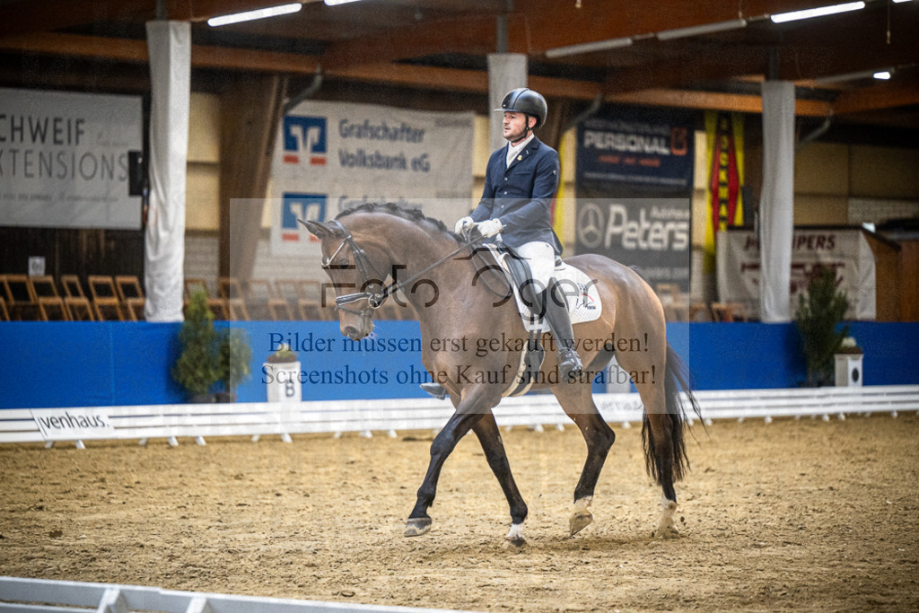 DOS_0931 | Entdecke hochwertige Reitturnierfotos von Foto Oger. Professionell, emotional und authentisch – jetzt Lieblingsmomente im Shop bestellen.Deutschlandweite Turnierfotografie. - Realisiert mit Pictrs.com