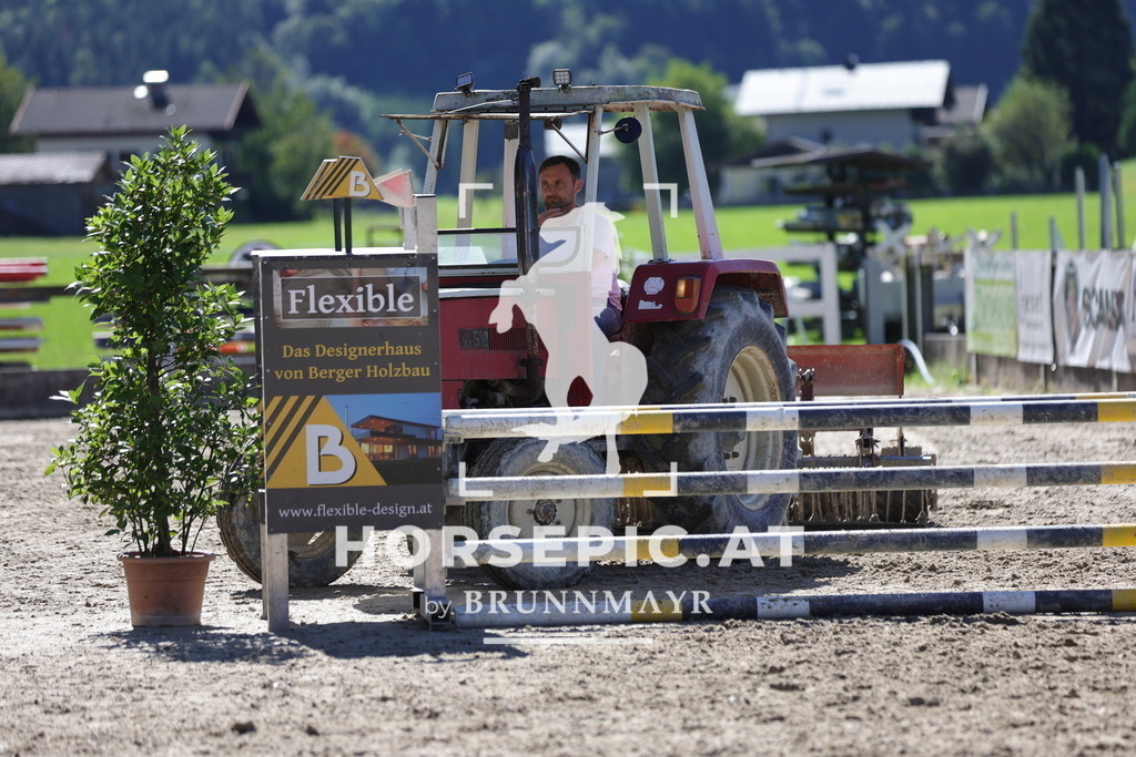 0P6A5465 | Willkommen bei Brunnmayr - Design & Fotografie – Ihrem Spezialisten für Reitturniere und Pferdeveranstaltungen in Oberösterreich, Salzburg und Bayern! Seit über 17 Jahren sind wir leidenschaftlich dabei.