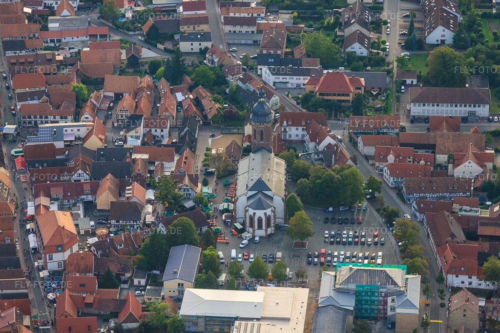 Luftbild: Stadtfest 2011 am Marktplatz in Kandel im Bundesland Rheinland-Pfalz in Deutschland. Foto: IMG_44981.jpg vom 03.09.2011 durch Werner Riehm/FLY-FOTO.de
