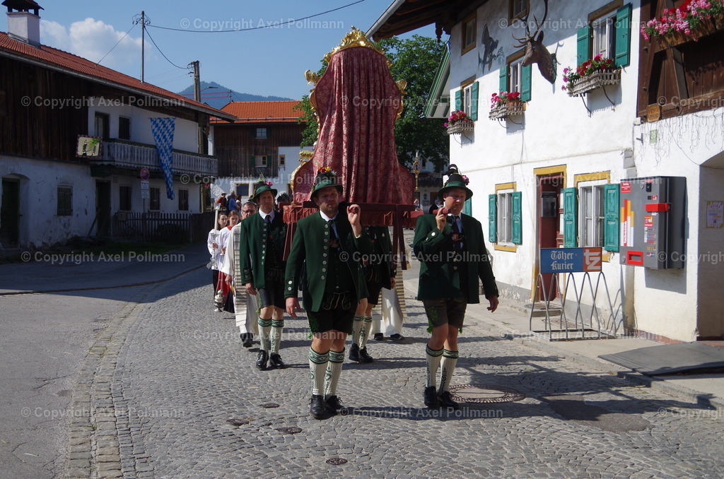 IMGP3437 | fotografiert von Axel PollmannLeonhardi Wallfahrt Benediktbeuern und Murnau, Fronleichnam, Fasching, Landschaft im Loisachtal und Benediktbeuern  - Realized with Pictrs.com