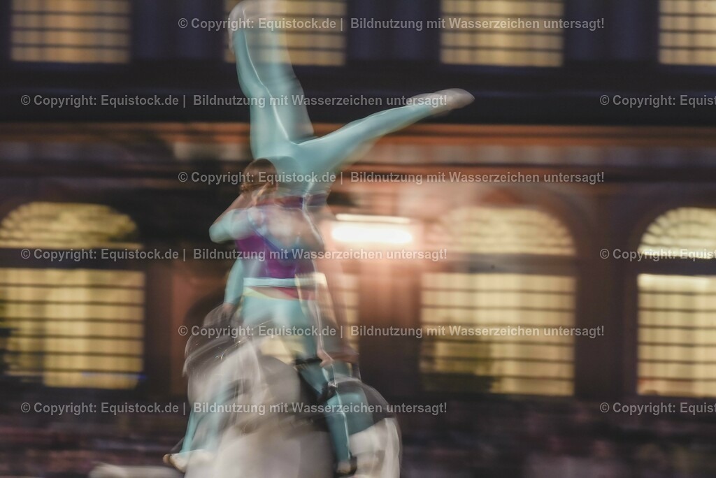 20230527_Voltigieren_NASPA_Flutlicht_0875 | equistock
