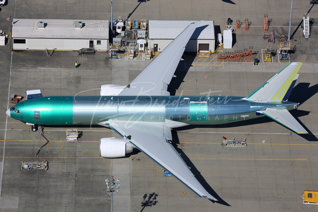 201 | Buy high-quality aviation and travel photography prints by professional photographer Timo Breidenstein. Authentic images, professionally printed, worldwide shipping. - Realisiert mit Pictrs.com