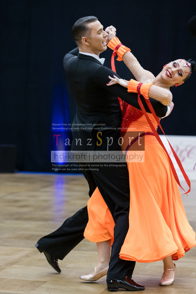 20260314_BL1_Std-Formationen_Nbg3210 | Tanzsportbilder, Standardtanz, Lateintanz, WDSF, DTV, LTVB, dancecomp, goc, hessen tanzt, blaues band der spree, walzer, tango, wiener walzer, slowfox, quickstepp, samba, rumba, cha-cha-cha, paso doble. jive, hd-kroft photography, turniertanzsport
