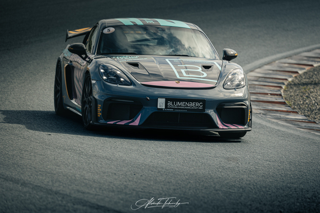 R6AT0661 _Alexander Tschuncky | Entdecken Sie die faszinierende Welt von Alexander Tschuncky Arts: Kreative Fotografie, atemberaubende Automobilkunst und hochwertiger Bilderdruck. Lassen Sie sich inspirieren! - Realisiert mit Pictrs.com