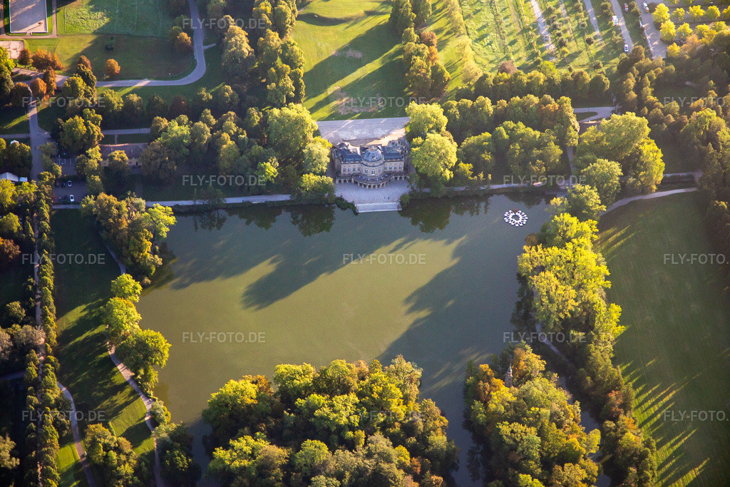 Luftbild: Domäne Seeschloß Monrepos http://www.erlebnis-monrepos.de/ im Ortsteil Eglosheim in Ludwigsburg im Bundesland Baden-Württemberg in Deutschland. Foto: IMG_138499.jpg vom 16.09.2023 durch Werner Riehm/FLY-FOTO.de