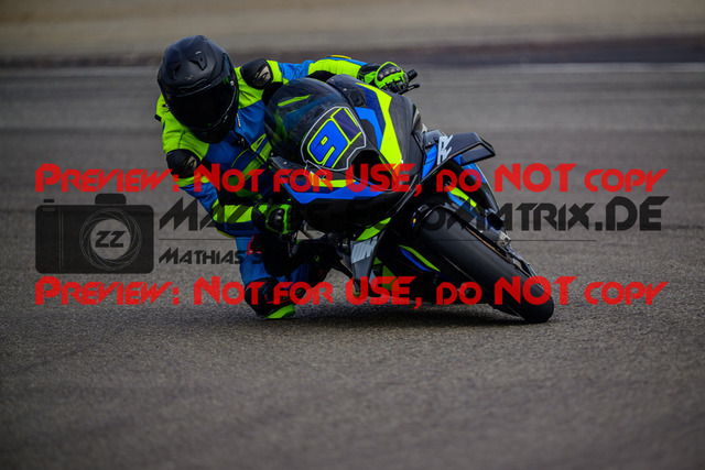 MaZZes_Fotomatrix_20250421_6007705_4631 | WEISS