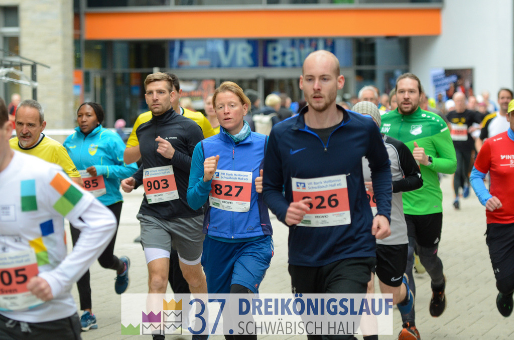 VR Bank Hauptlauf 10000m | 3 Koenigslauf 2023 - Realisiert mit Pictrs.com