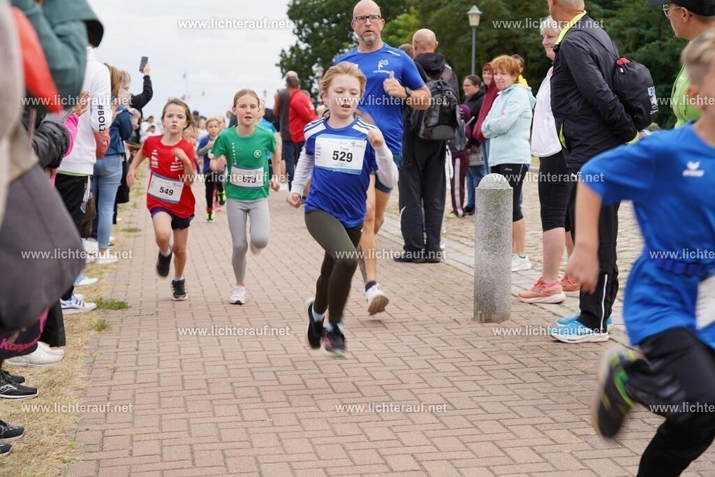 DSC05082 | Lichterlauf  - Realisiert mit Pictrs.com