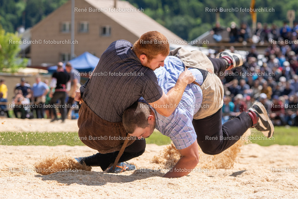 BUR06265 | René Burch leidenschaftlicher Fotograf aus Kerns in Obwalden.  Hier finden sie Sport, Landschaft und Natur Fotografie.
 - Realisiert mit Pictrs.com