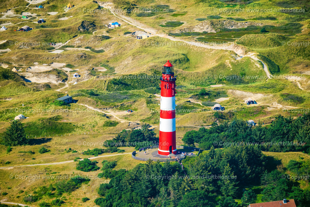Amrum_Leuchtturm_ELS_3577280824 | NEBEL 28.08.2024 Leuchtturm als historisches Seefahrtzeichen " Amrum " in Nebel auf Amrum im Bundesland Schleswig-Holstein, Deutschland. // Lighthouse as a historic seafaring character " Amrum " in Nebel auf Amrum in the state Schleswig-Holstein, Germany. Foto: Martin Elsen