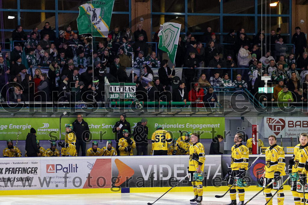 2025-10-28_016_TSV_Erding_gegen_Toelzer_Loewen | Erding, Deutschland, 28.10.2025:Eishockey, Oberliga Süd 2025 / 2026, 13. Spieltag, TSV Erding gegen Tölzer Löwen, Endergebnis: 2:5Foto: Christian Riedel / fotografie-riedel.net