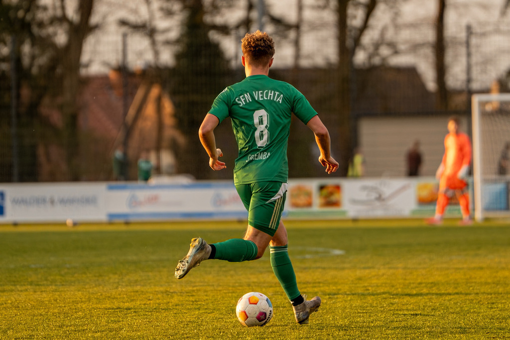 Fußball I Herren I Saison 2025-2026 I Landesliga Weser-Ems I 23. Spieltag I SFN Vechta - BW Lohne II I 00269 | jns.sportfotos - Realisiert mit Pictrs.com