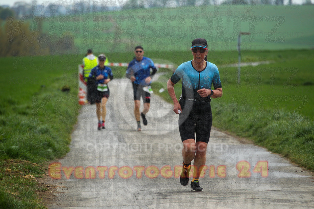 250413_1048_EV4_7080 | Sportfotografie im Rhein-Sieg Kreis, Köln, Bonn, NRW, Rheinland Pfalz, Hessen, etc. Unser Tätigkeitsfeld umfasst den Laufsport vom Volkslauf über den Marathon, Duathlon, Triathon bis zum Ultralauf wie Kölnpfad Ultra oder Schindertrail.