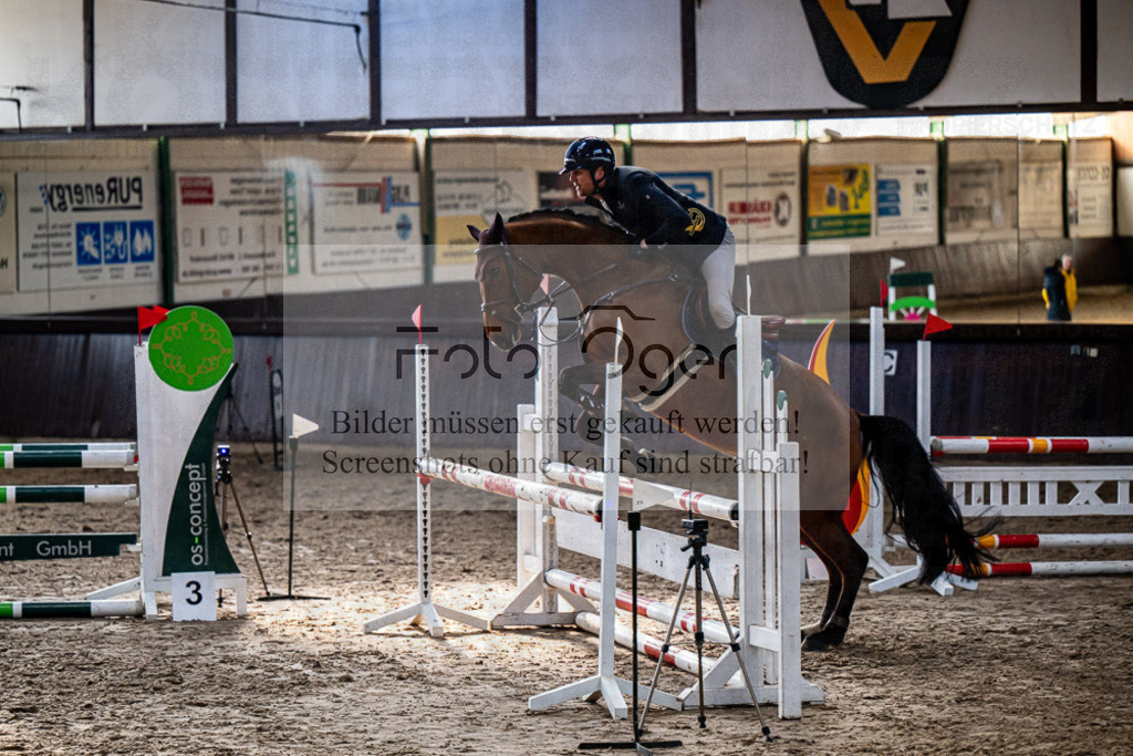 20240308-DOS_3135 | Entdecke hochwertige Reitturnierfotos von Foto Oger. Professionell, emotional und authentisch – jetzt Lieblingsmomente im Shop bestellen.Deutschlandweite Turnierfotografie. - Realisiert mit Pictrs.com