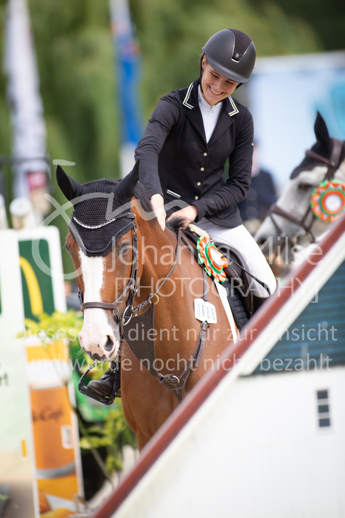 230729_BHO_Springprf.-A2050 | Deine schönsten Turniermomente als professionelle Fotos! Entdecke hochwertige Pferdesport-Fotografie im Online-Shop. Jetzt Fotos finden & bestellen!