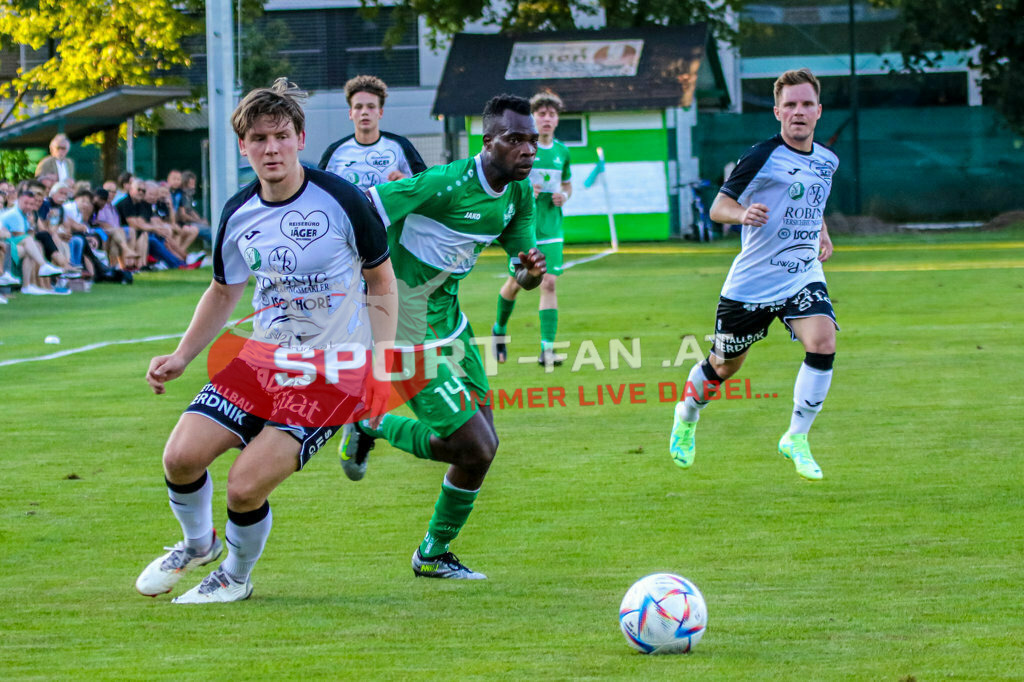 SV Donau - FC Lendorf 0-0, Kärntner Liga 3. Runde | Josip Jelic (FC Lendorf #4) Boyo Jarjue (SV Donau Klagenfurt #14) SV Donau - FC Lendorf 0-0 am 12.08.2023 in Klagenfurt
(Sportplatz SV Donau), Austria, (Photo by Ernst Krawagner sport-fan.at) - Realisiert mit Pictrs.com
