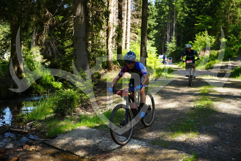 FC101867 | Fotogalerie der Treibjagd im Dunkelwald - Dein MTB Etappenrennen im Erzgebirge - Realisiert mit Pictrs.com