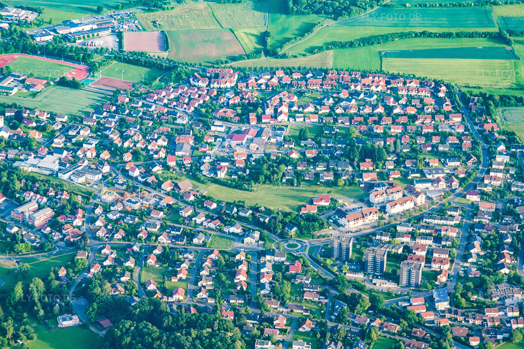 Luftbild: Buchen, am Ring in Buchen im Bundesland Baden-Württemberg in Deutschland. – Foto: IMG_66305.jpg vom 30.05.2014 durch Werner Riehm/FLY-FOTO.de – Auflösung des Originals: 4752 x 3168 px