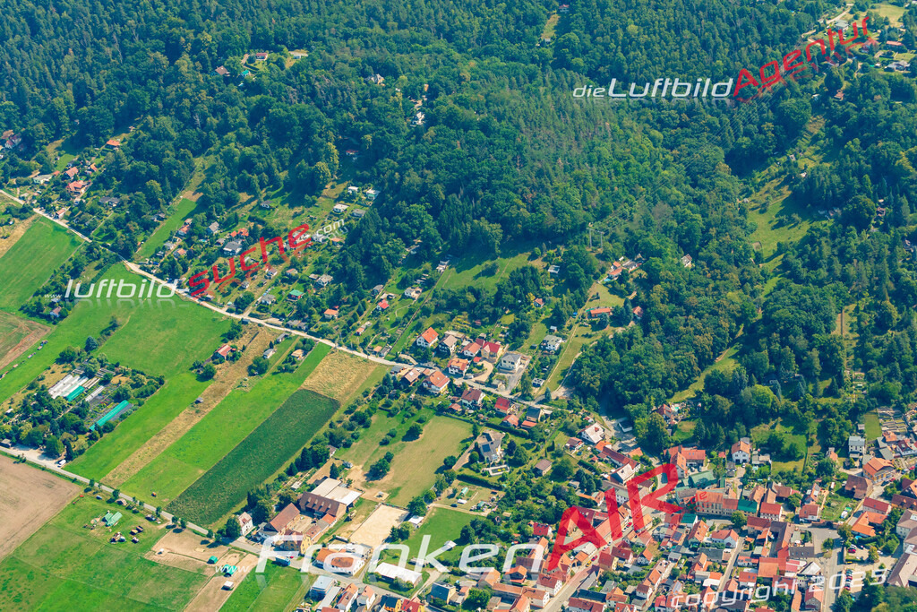 Luftaufnahme Cumbach Rudolstadt - Die Luftaufnahme wurde 2025 vom UL-Flugzeug heraus erstellt ( ohne Drohne ) - Hochauflösende Luftaufnahme - für professionelle Ausdrucke geeignet. Die Geschenkidee !Mit Lizenz und Bildrechte bestellbar