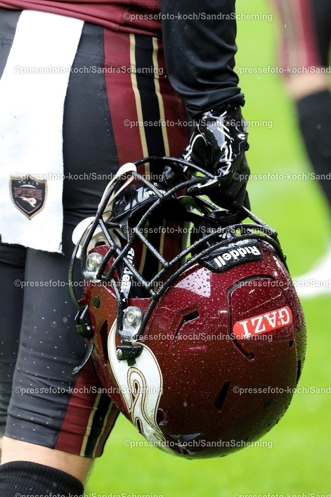 xSSC08062501033 | 08.06.2025, xsscx, American Footballl, Rhein Fire - Paris Musketeers, EFL, Schauinsland-Reisen-Arena, Saison 2025: Helm von Rhein Fire