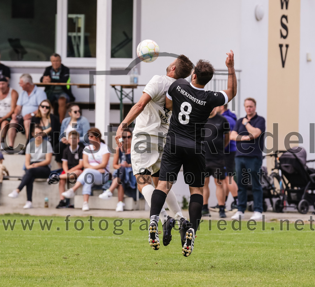 2023-07-02_030_SV_Walpertskirchen_II_gegen_FC_Herzogstadt_II | Walpertskirchen, Deutschland, 02.07.2023:
Fußball, A-Klasse 2023 / 2024, Testspiel, SV Walpertskirchen II gegen FC Herzogstadt II, Endergebnis: 2:0

Foto: Christian Riedel / fotografie-riedel.net