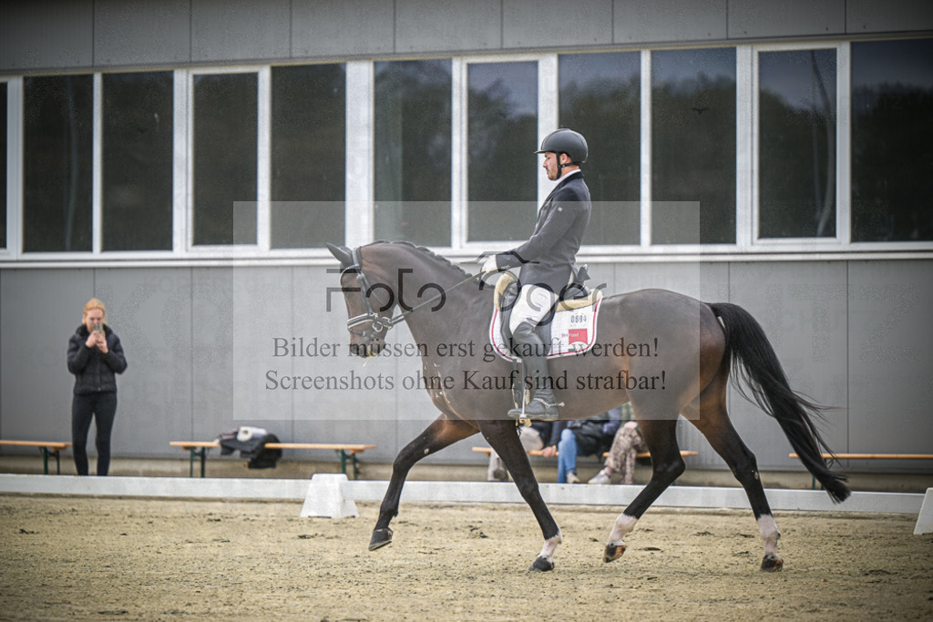 DOS_0088 | Entdecke hochwertige Reitturnierfotos von Foto Oger. Professionell, emotional und authentisch – jetzt Lieblingsmomente im Shop bestellen.Deutschlandweite Turnierfotografie. - Realisiert mit Pictrs.com