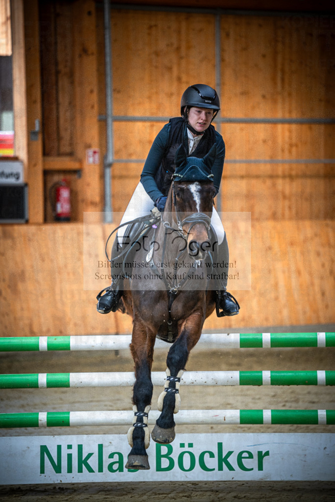 DOS_0142 | Entdecke hochwertige Reitturnierfotos von Foto Oger. Professionell, emotional und authentisch – jetzt Lieblingsmomente im Shop bestellen.Deutschlandweite Turnierfotografie. - Realisiert mit Pictrs.com