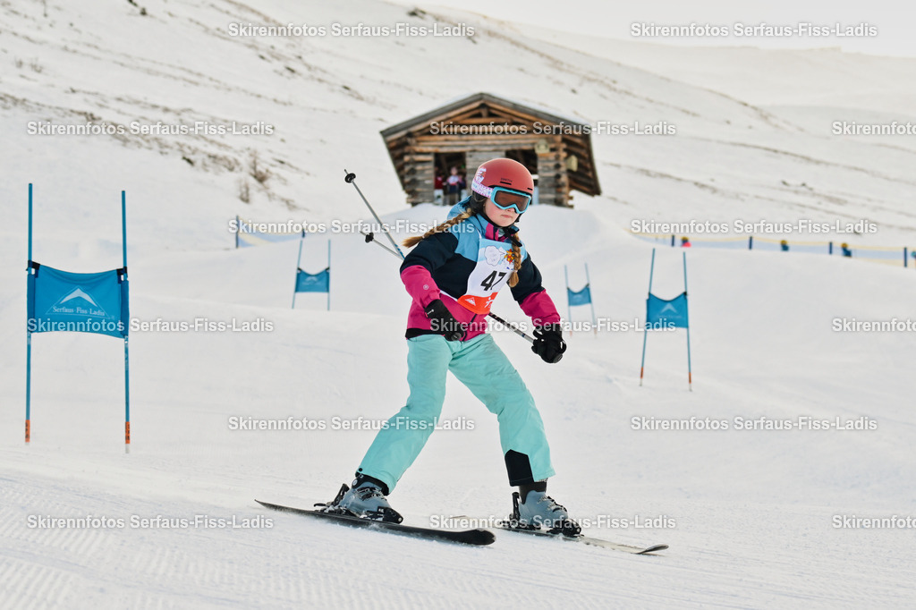 SRF_05.02.2026_0128 | SRF_05.02.2026_0128 - Realisiert mit Pictrs.com