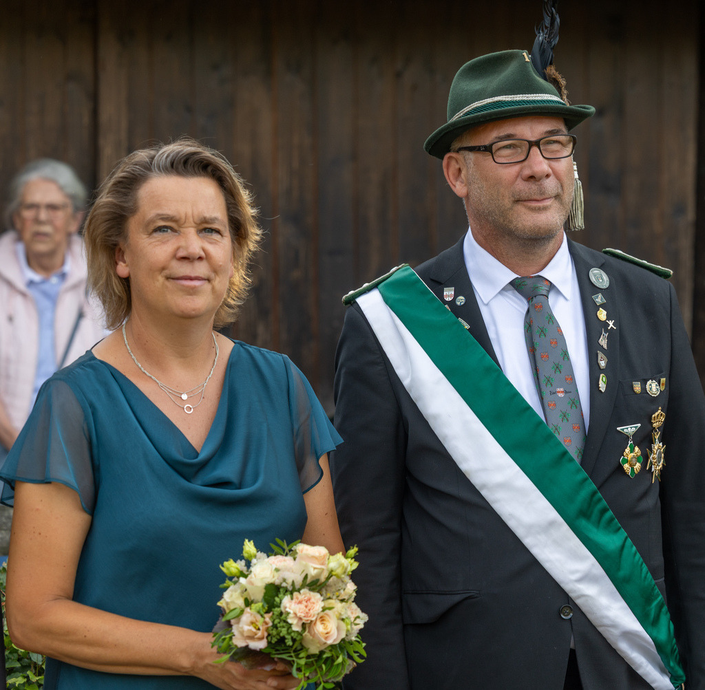 top-top.de-250704-182 | Foto, Video, Fotografie, Videografie, Fotobox, DJ, Discjockey, Musik, Musikbox, Veranstaltung, Photobooth, Amazon, Ebay, Buchtipp, Bestseller, Autor, Verlag, Buch, Wesel, Hamminkeln, NRW, Dinslaken, Rees, Drohne, Hochzeit, Party, Fotobox, Wesel, Fotograf