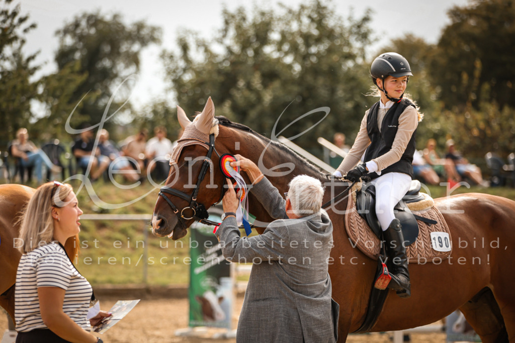 29.SaSpL00258 | Leoni Ertmer Photography - Realisiert mit Pictrs.com