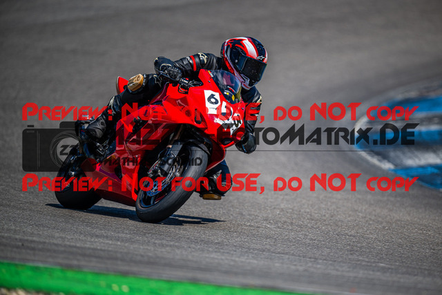 MaZZes_FotoMatrix_240520_6007705_4334 | GELB