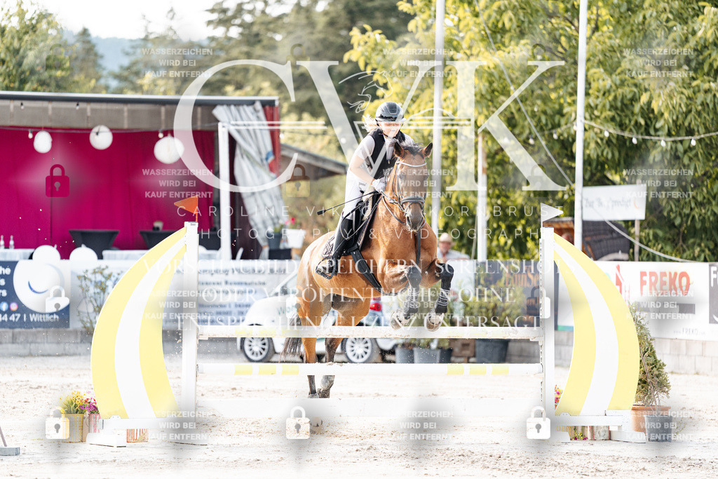 CK906922 | Turnierfotografie Pferdefotografie Trier Rheinland-Pfalz Pferdesport Reitsport Tierfotografie Sportfotografie Pferdevideo Pferdevideografie Equestrianvideography equestrianphotography  - Realisiert mit Pictrs.com