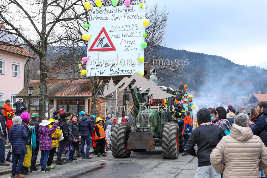 OE7A0140 | Große Baumaßnahmen werfen ihre Schatten voraus