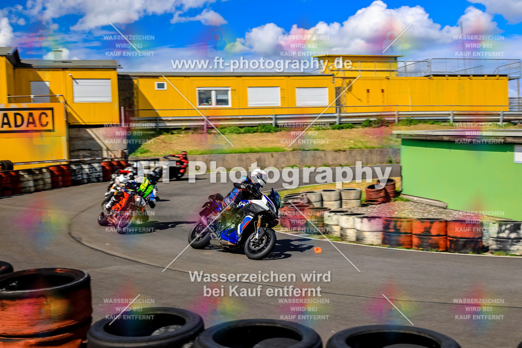 _OTO3882 | Hier findet Ihr Bilder von Touristenfahrten auf der Nürburgring Nordschleife oder von anderen Veranstaltungen die ich besucht habe. Viel Spass beim Durch Schauen 