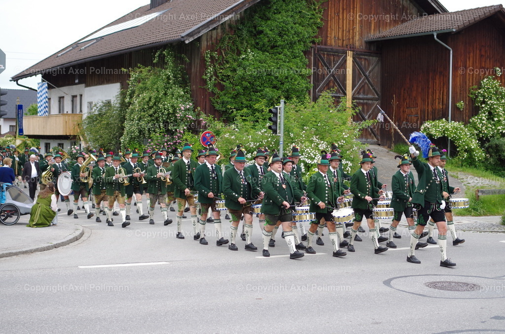 IMGP5720 | fotografiert von Axel PollmannLeonhardi Wallfahrt Benediktbeuern und Murnau, Fronleichnam, Fasching, Landschaft im Loisachtal und Benediktbeuern  - Realisiert mit Pictrs.com
