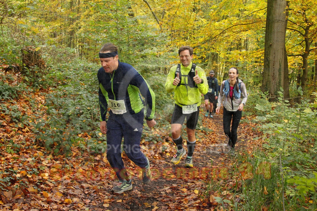 251026_1245_EV4_5735 | Sportfotografie im Rhein-Sieg Kreis, Köln, Bonn, NRW, Rheinland Pfalz, Hessen, etc. Unser Tätigkeitsfeld umfasst den Laufsport vom Volkslauf über den Marathon, Duathlon, Triathon bis zum Ultralauf wie Kölnpfad Ultra oder Schindertrail.