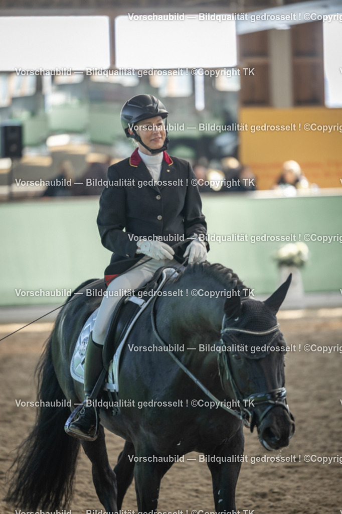 _D5A8518 | Emotionale Pferde- & People-Fotografie rund um Heidelberg, Leimen & Umgebung. Natürliche Fotos von Pferd, Mensch & Familie. Jetzt Termin sichern!