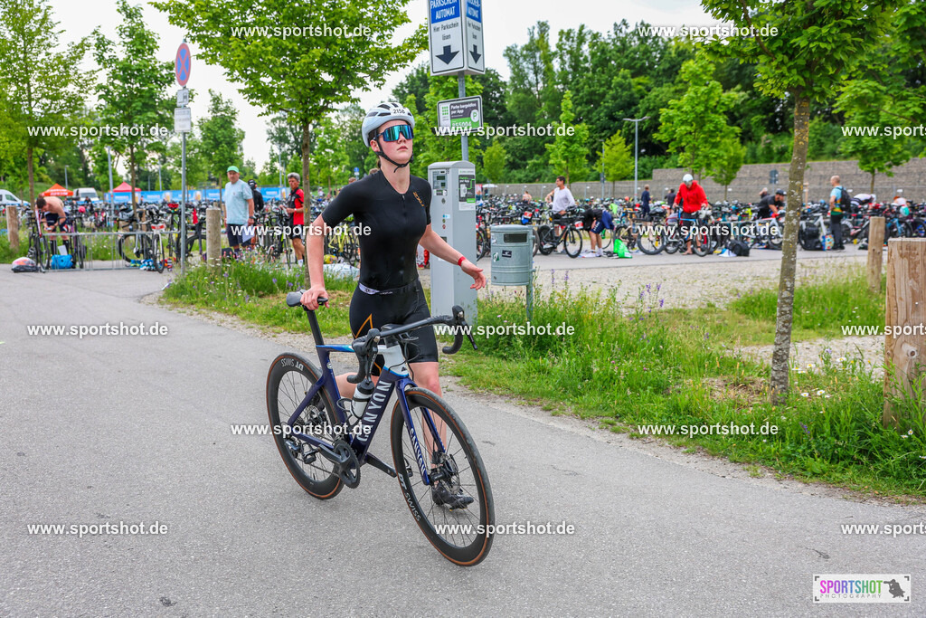 995A0732 | Stadttriathlon Erding 2025. #yourpictrs #sportshot_your_pictrs @Sportshotphotography #stadttriathlonerding Copyright: www.sportshot.de