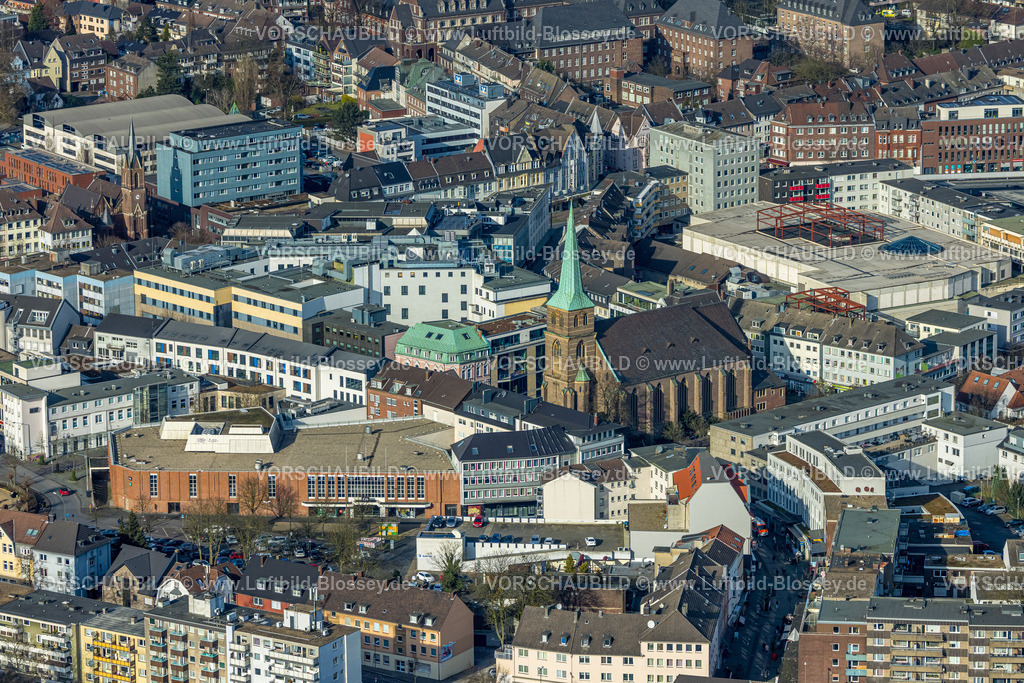 Bottrop250202756Mitte | Luftbild, Innenstadtansicht City mit kath. Kirche St. Cyriakus, Hansa-Center, Altstadt, Bottrop, Ruhrgebiet, Nordrhein-Westfalen, Deutschland