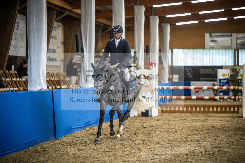 DOS_B1237 | Entdecke hochwertige Reitturnierfotos von Foto Oger. Professionell, emotional und authentisch – jetzt Lieblingsmomente im Shop bestellen.Deutschlandweite Turnierfotografie. - Realisiert mit Pictrs.com