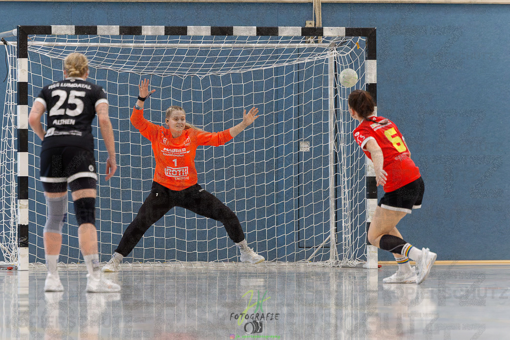 HSG Wettenberg - HSG Lumdatal | Wiederholungs-/Entscheidungsspiel um die Meisterschaft in der Frauen Oberliga Mitte und Aufstieg in die RegionalligaHSG Wettenberg - HSG Lumdatal am 11.05.2025 in Launsbach (Wettenberg) (Halle GS Launsbach (Wettenberg))Photo © 2025 - Jörg Heinrich - Realisiert mit Pictrs.com