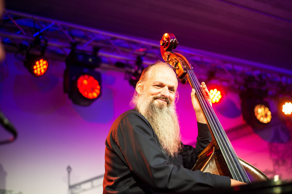 Tango meets Cuba | Tango meets Cuba mit den Klazz Brothers & Cuba Percussion im Forte Belvedere Leisnig zum Festival Hallo Leisnig 2022. - Realisiert mit Pictrs.com
